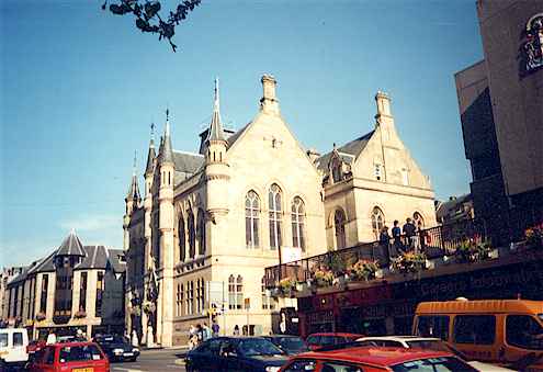 149.jpg (23827 octets)